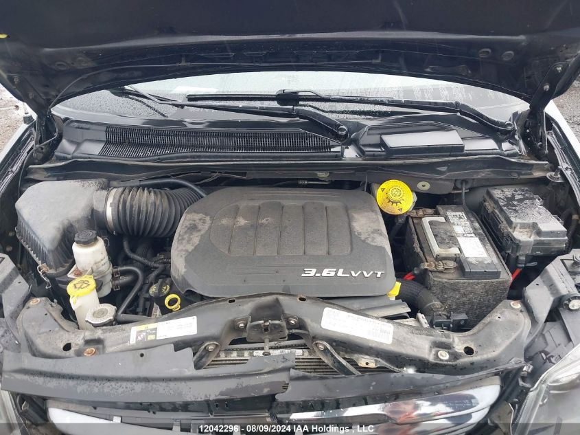 2016 Chrysler Town & Country VIN: 2C4RC1HGXGR279625 Lot: 12042296