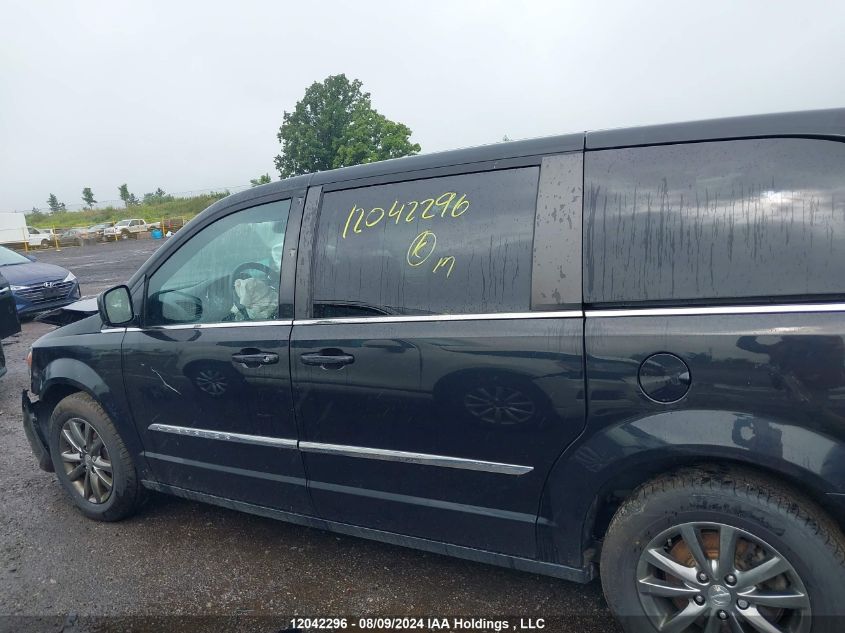 2016 Chrysler Town & Country VIN: 2C4RC1HGXGR279625 Lot: 12042296