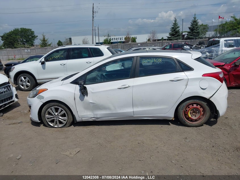 2013 Hyundai Elantra Gt VIN: KMHD35LE7DU022374 Lot: 12042308