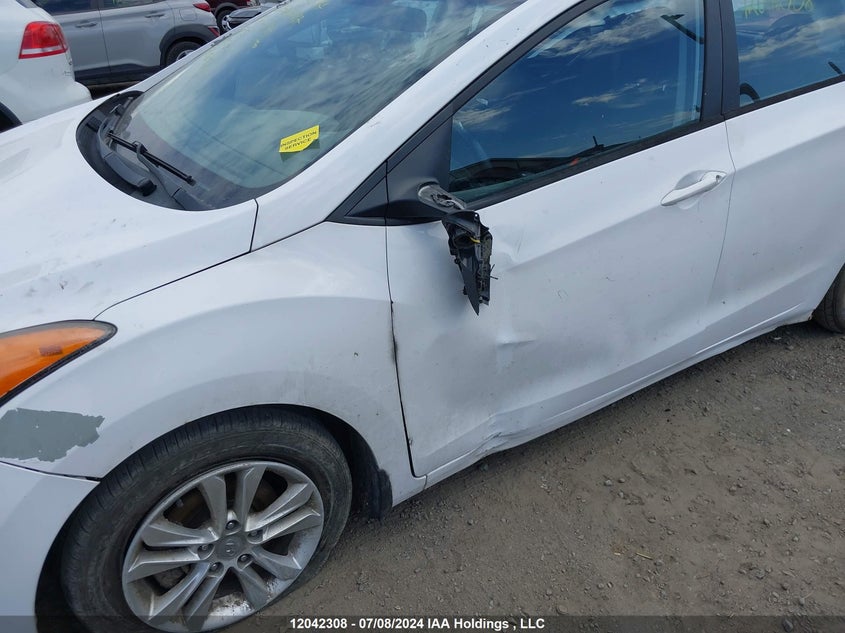 2013 Hyundai Elantra Gt VIN: KMHD35LE7DU022374 Lot: 12042308