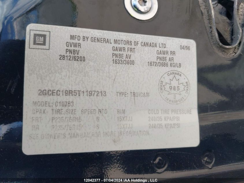 1996 Chevrolet Gmt-400 C1500 VIN: 2GCEC19R5T1197213 Lot: 12042377