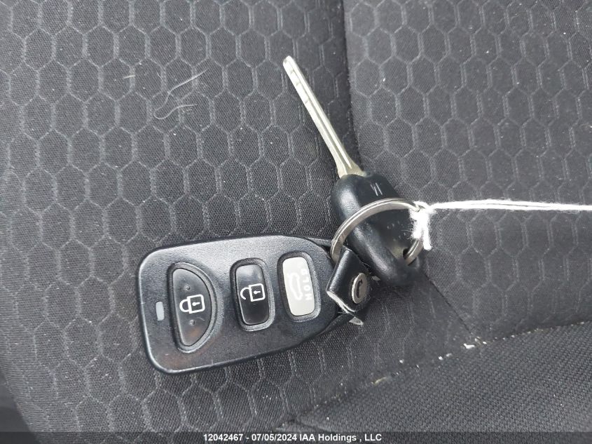 2019 Hyundai Elantra Preferred VIN: KMHD84LF2KU738472 Lot: 12042467