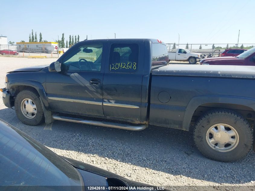 2003 GMC Sierra 1500 VIN: 1GTEK19T23Z123964 Lot: 12042618