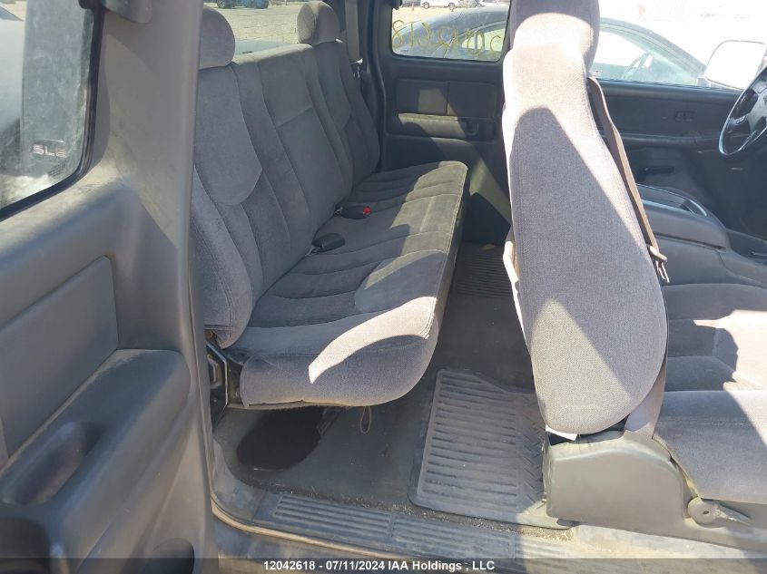 2003 GMC Sierra 1500 VIN: 1GTEK19T23Z123964 Lot: 12042618