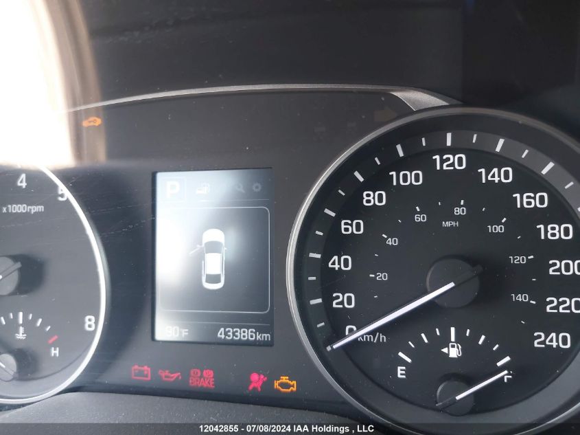 2018 Hyundai Elantra Sel/Value/Limited VIN: KMHD84LF6JU633075 Lot: 12042855