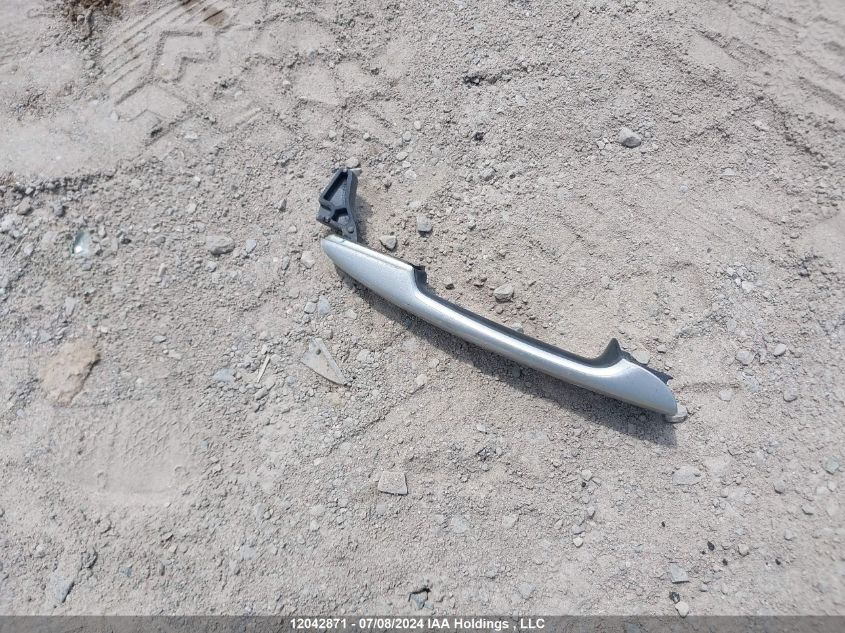 2010 Ford Fusion VIN: 3FAHP0JA1AR204299 Lot: 12042871