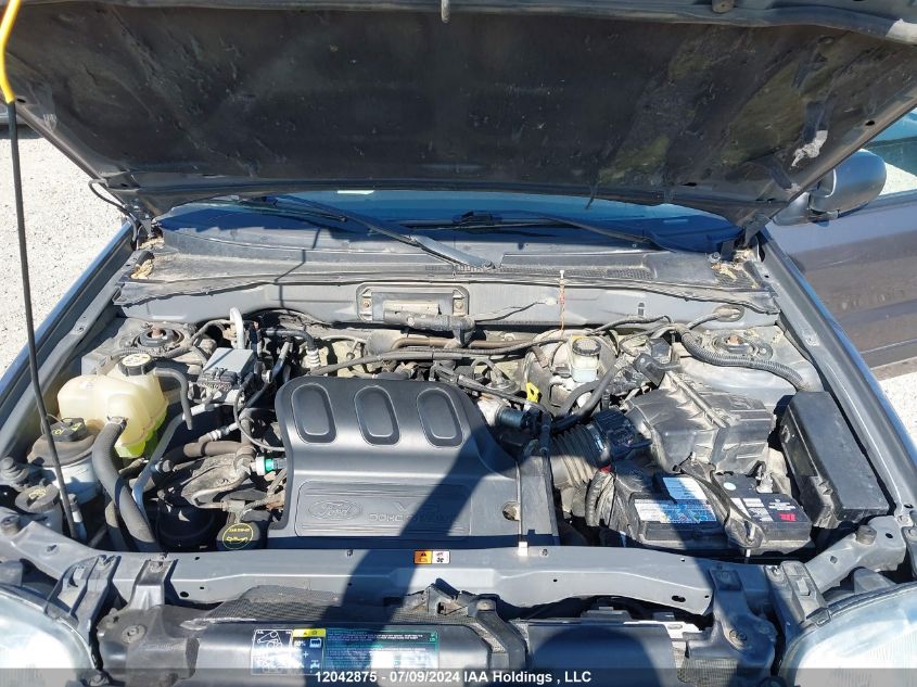 2003 Ford Escape Limited VIN: 1FMCU94133KB56773 Lot: 12042875