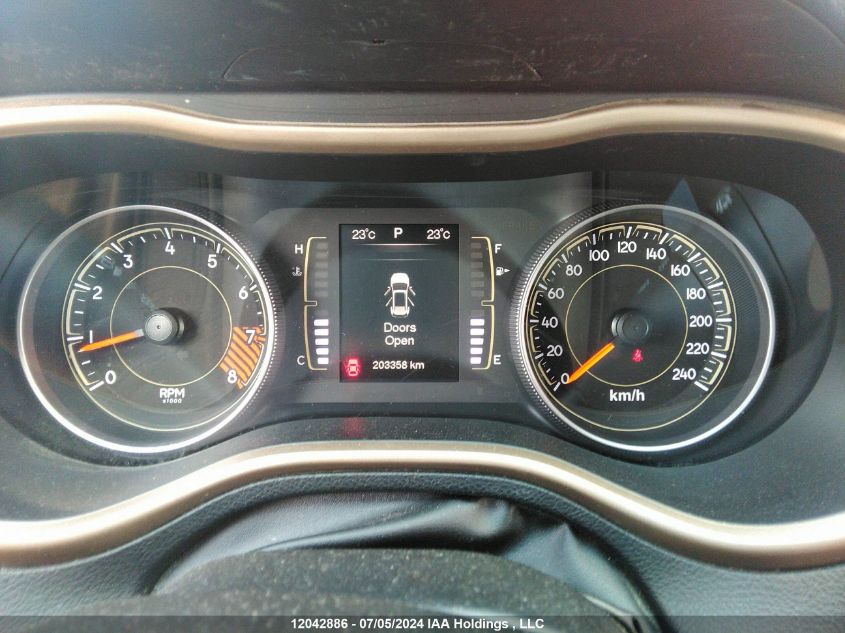 2015 Jeep Cherokee VIN: 1C4PJMCS3FW569396 Lot: 12042886