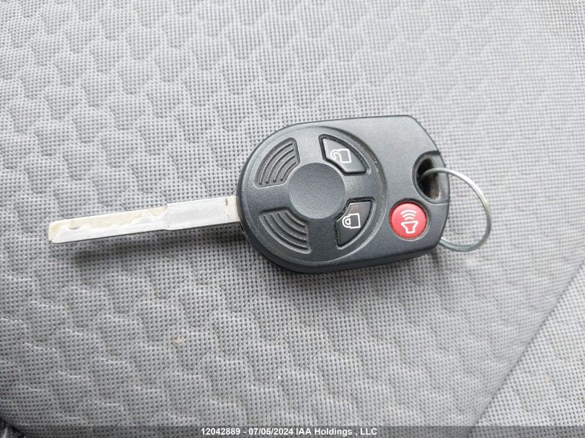 2017 Ford Escape Se VIN: 1FMCU9G9XHUE59787 Lot: 12042889