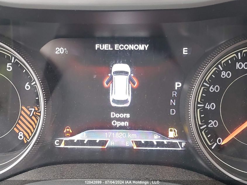 2015 Jeep Cherokee Trailhawk VIN: 1C4PJMBS9FW563880 Lot: 12042899