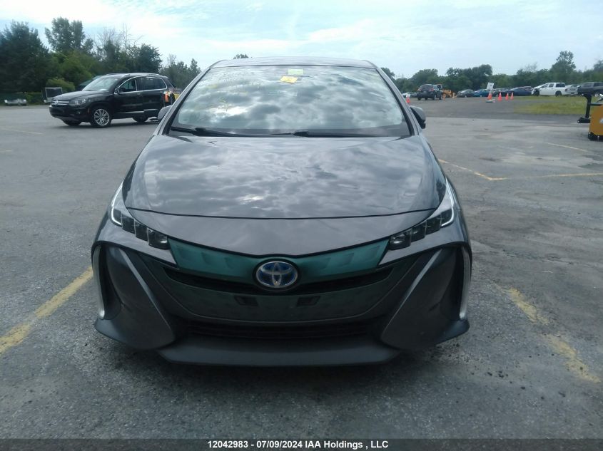 2018 Toyota Prius Prime VIN: JTDKARFP1J3081119 Lot: 12042983
