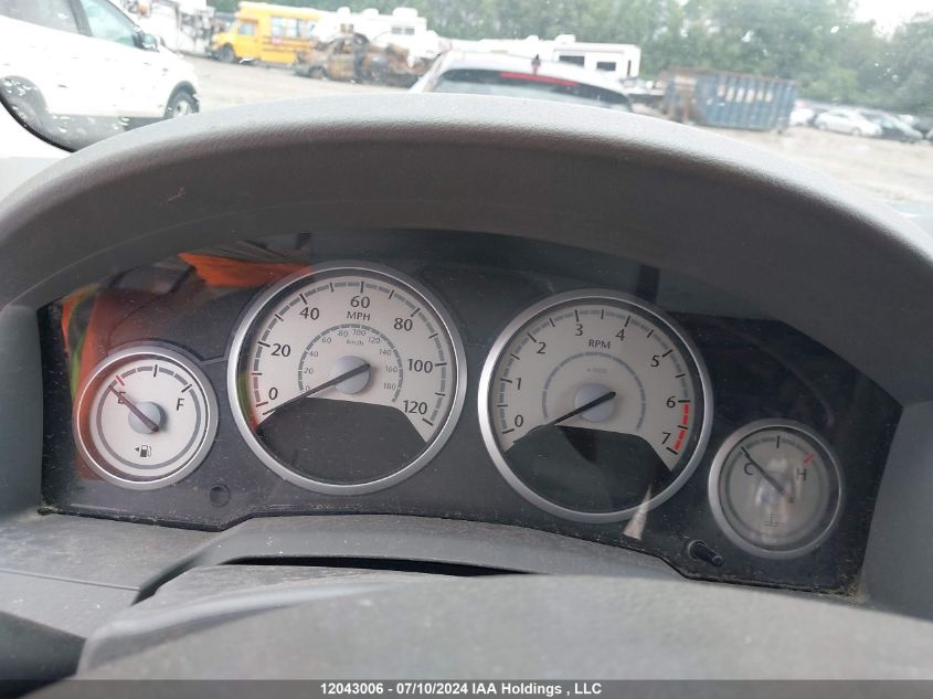 2010 Chrysler Town & Country Lx VIN: 2A4RR4DE8AR155519 Lot: 12043006