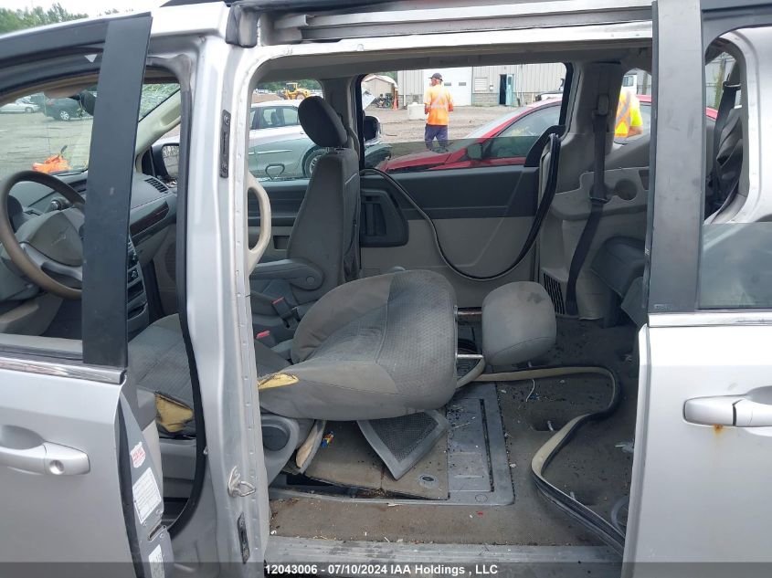 2010 Chrysler Town & Country Lx VIN: 2A4RR4DE8AR155519 Lot: 12043006