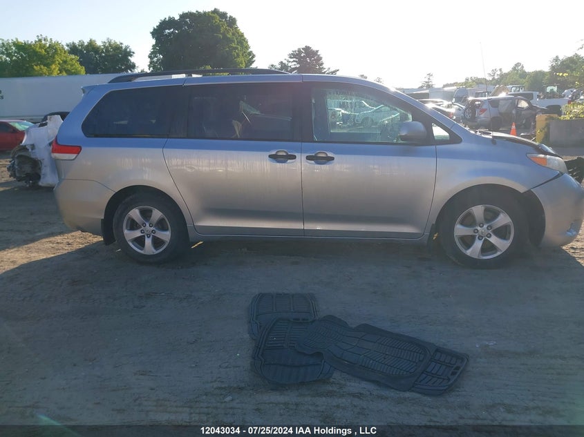 2013 Toyota Sienna V6 7 Passenger VIN: 5TDZK3DC7DS396471 Lot: 12043034