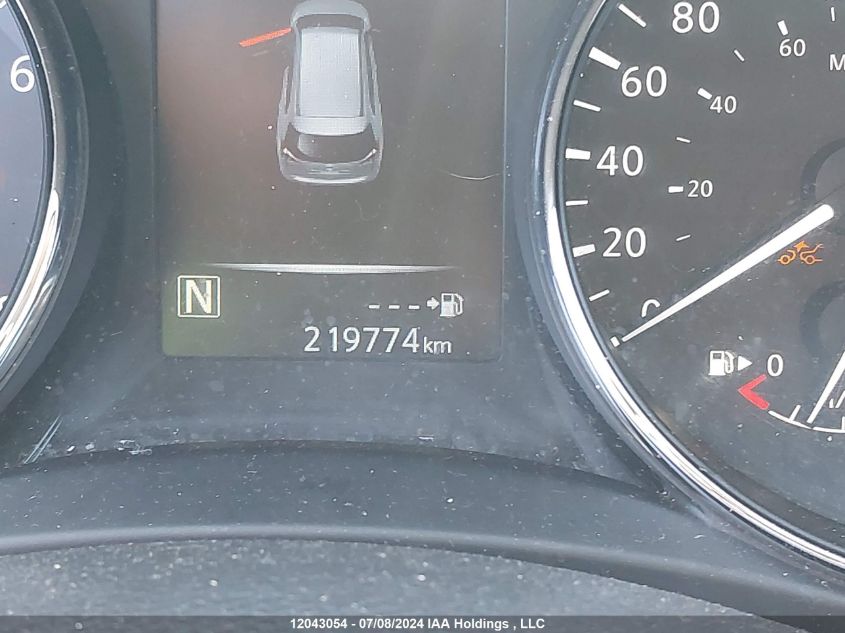 2017 Nissan Rogue VIN: 5N1AT2MV5HC855585 Lot: 12043054