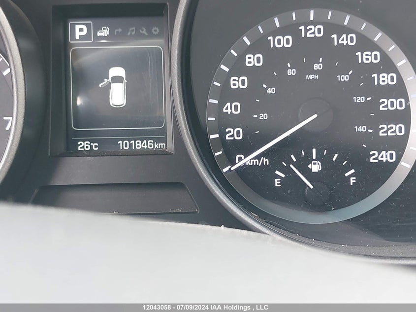 2017 Hyundai Santa Fe Sport 2.4 Luxury VIN: 5XYZUDLBXHG486483 Lot: 12043058