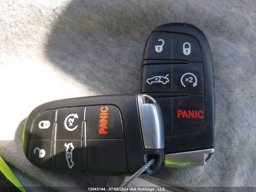 2022 Chrysler 300 S VIN: 2C3CCABG2NH135623 Lot: 12043144