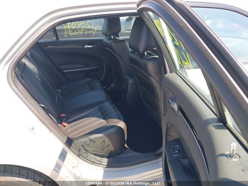 2022 Chrysler 300 S VIN: 2C3CCABG2NH135623 Lot: 12043144