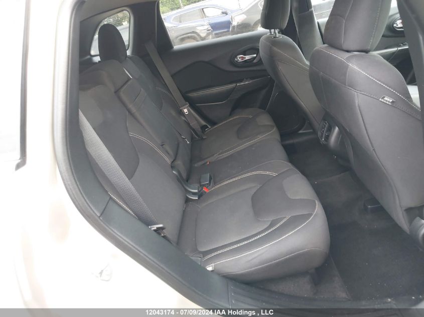 2015 Jeep Cherokee North VIN: 1C4PJLCB6FW711847 Lot: 12043174