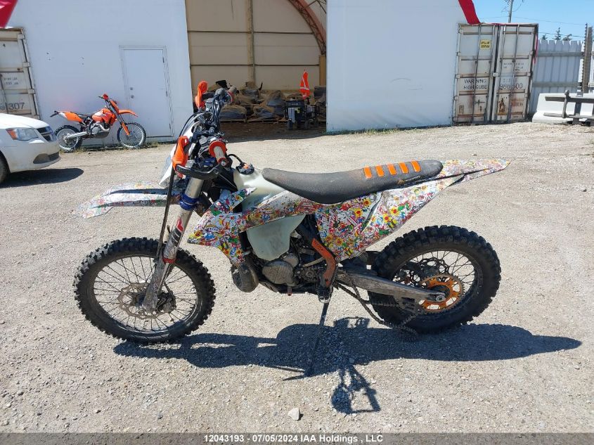 2022 Ktm 300 Xc-W Tpi VIN: VBKXWM234NM349401 Lot: 12043193