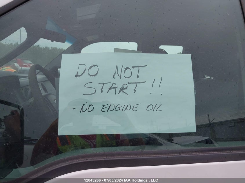 2011 Ford F250 Super Duty VIN: 1FT7X2B60BEC49573 Lot: 12043266