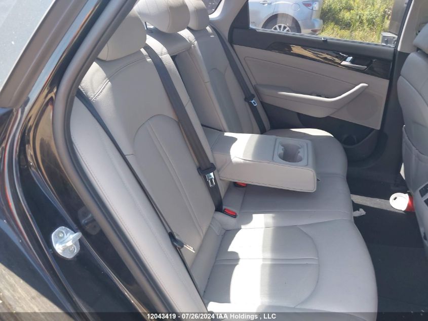 2017 Hyundai Sonata Hybrid/Limited VIN: KMHE34L1XHA060488 Lot: 12043419