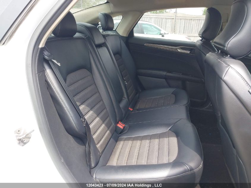 2017 Ford Fusion Se VIN: 3FA6P0H73HR225098 Lot: 12043423