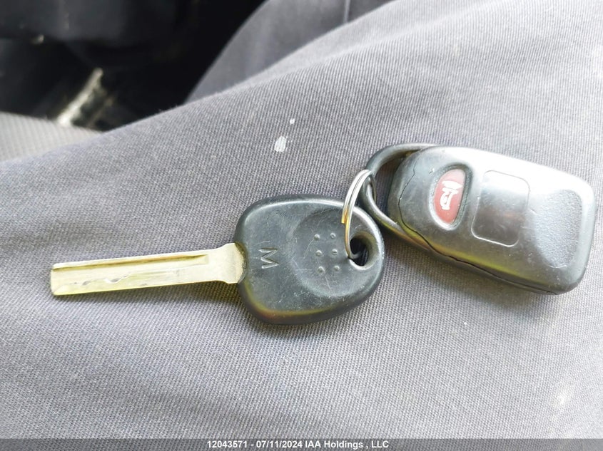 2012 Hyundai Accent Gl VIN: KMHCT4AE2CU202885 Lot: 12043571