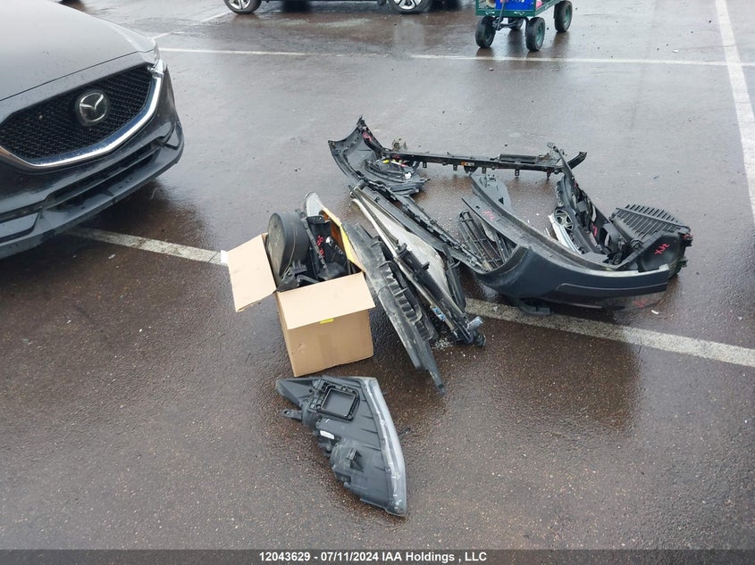 2015 Hyundai Santa Fe Sport 2.4 Premium VIN: 5XYZU3LB5FG269513 Lot: 12043629