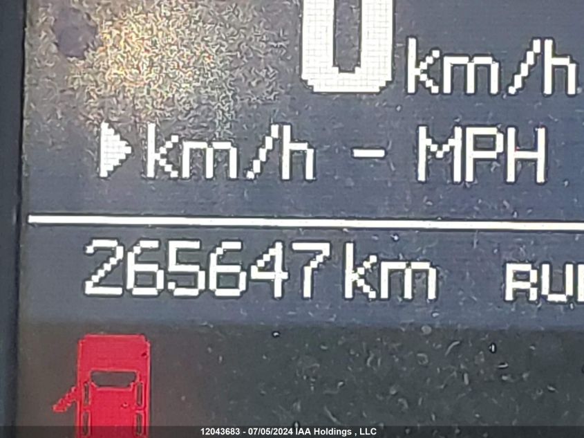 2013 Chrysler Town & Country Limited VIN: 2C4RC1GG8DR548136 Lot: 12043683