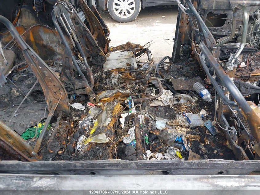 2011 Toyota Sienna Le 8 Passenger VIN: 5TDKK3DC1BS046798 Lot: 12043706