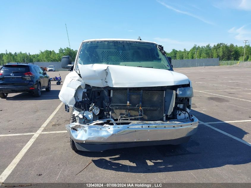 2018 Chevrolet Express VIN: 1GCWGAFB1J1335820 Lot: 12043824