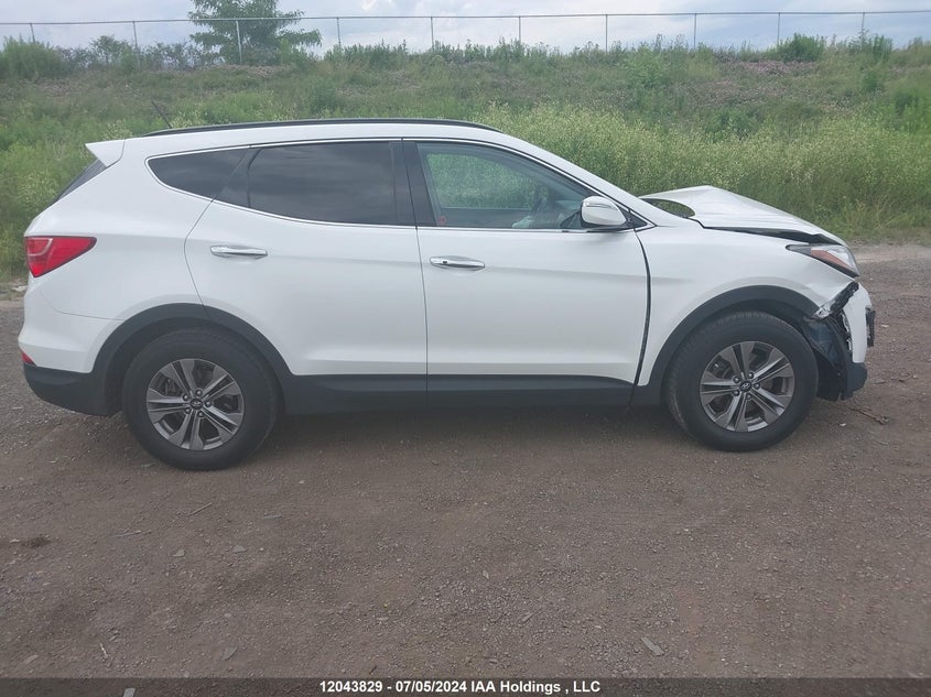 2016 Hyundai Santa Fe Sport 2.4 Luxury VIN: 5XYZUDLB5GG358005 Lot: 12043829