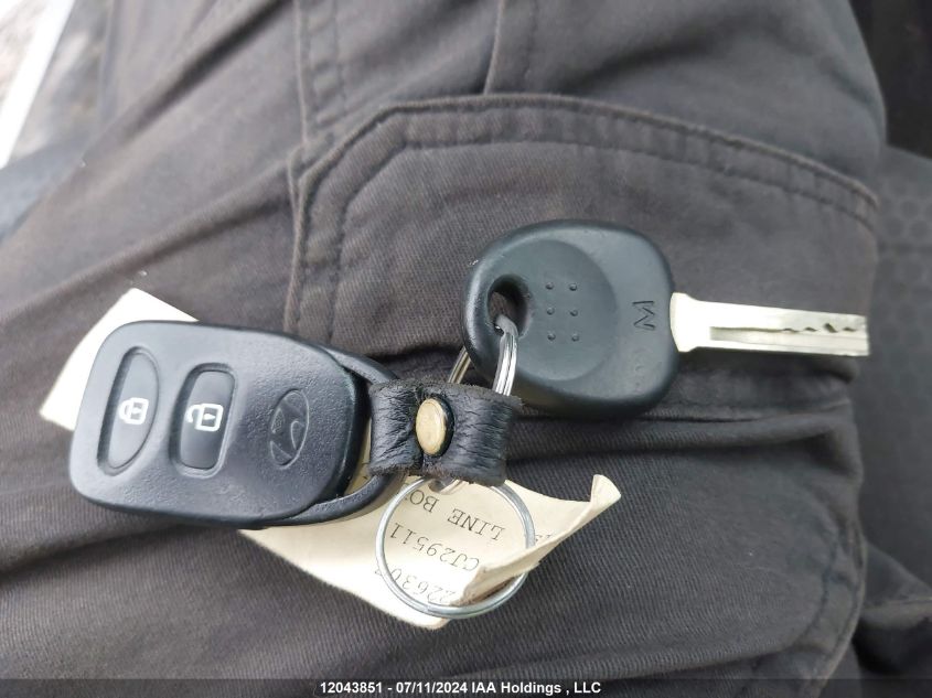 2015 Hyundai Accent Gls/Se VIN: KMHCU5AE6FU226307 Lot: 12043851