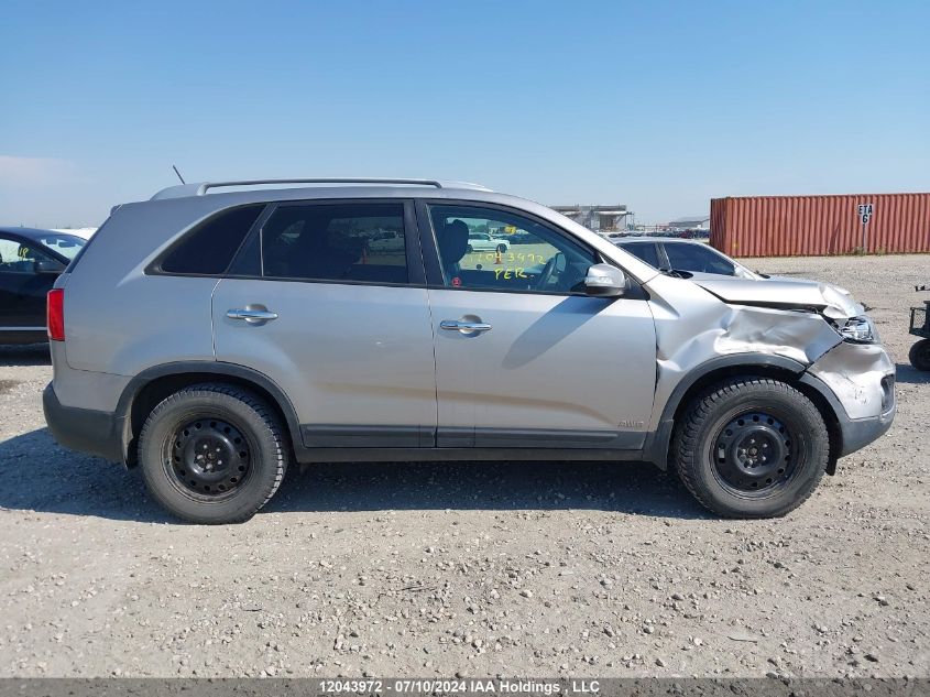 2013 Kia Sorento VIN: 5XYKTDA23DG360886 Lot: 12043972