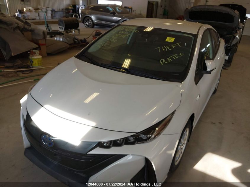 2022 Toyota Prius Prime Le/Xle/Limited VIN: JTDKAMFP3N3208218 Lot: 12044000