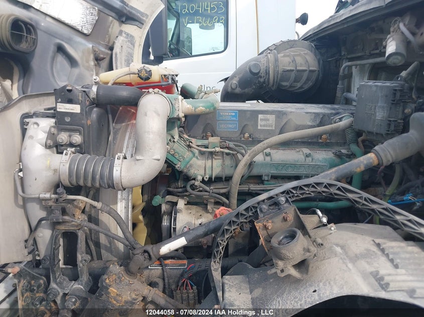 2014 Volvo Vn L VIN: 4V4N99EG0EN169942 Lot: 12044058