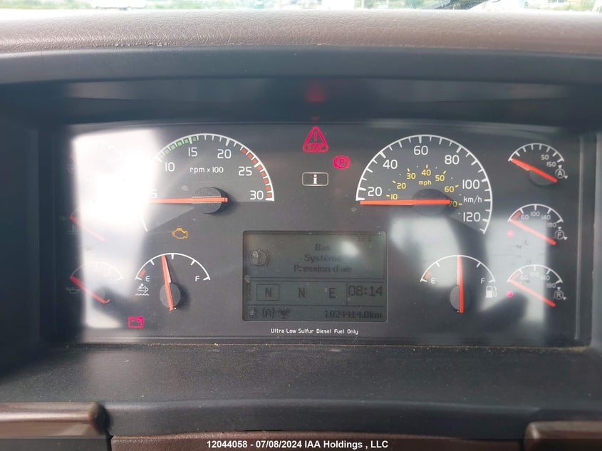 2014 Volvo Vn L VIN: 4V4N99EG0EN169942 Lot: 12044058