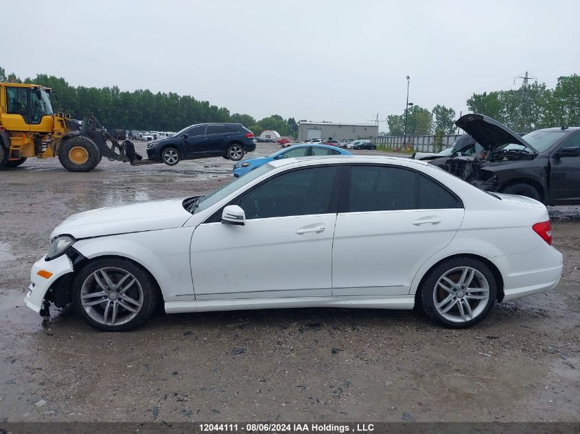 2013 Mercedes-Benz C-Class VIN: WDDGF8AB4DA842616 Lot: 12044111
