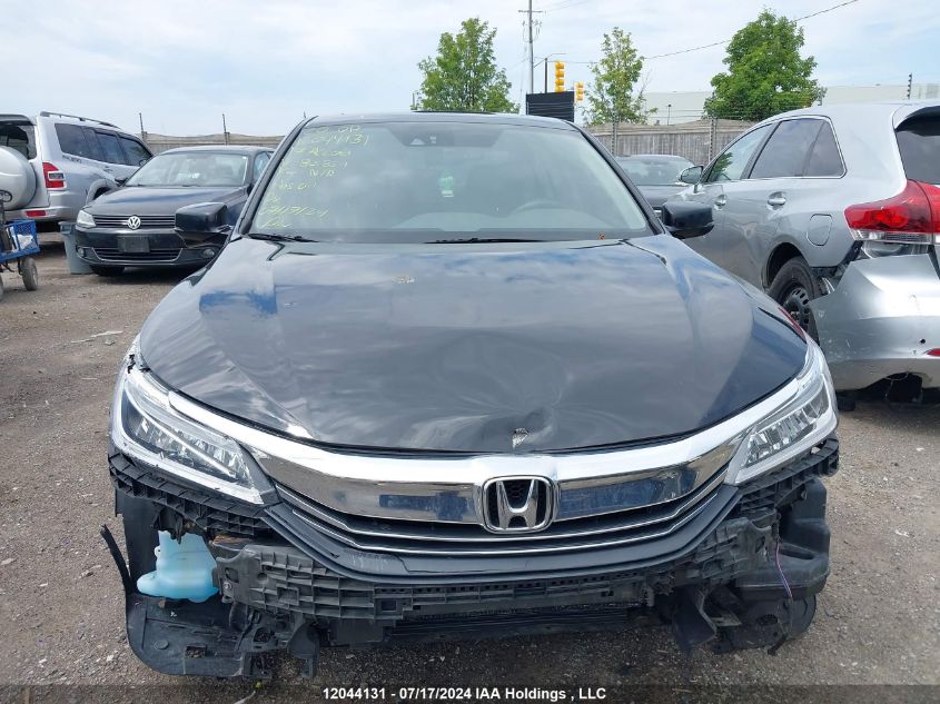 1HGCR2F08HA801854 2017 Honda Accord Sedan