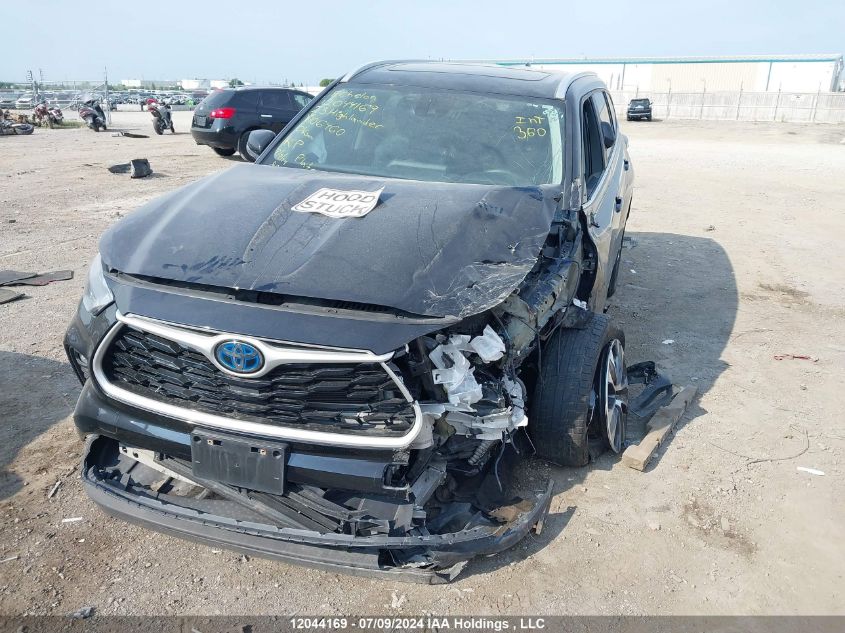 2023 Toyota Highlander Hybrid Xle/Hybrid Bronze Edition VIN: 5TDKBRCH3PS106460 Lot: 12044169