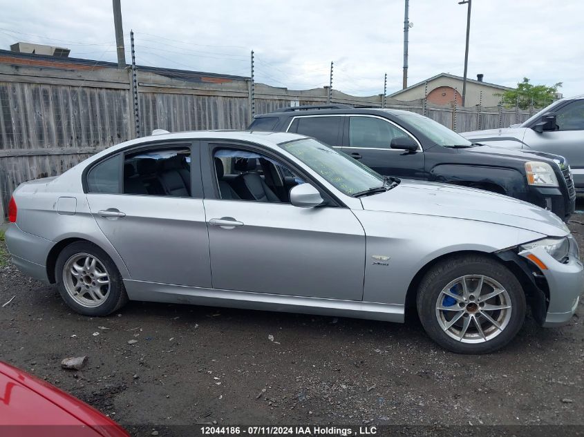 2011 BMW 328 Xi VIN: WBAPK7C55BA819220 Lot: 12044186