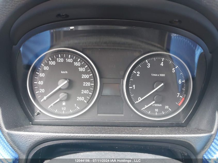 2011 BMW 328 Xi VIN: WBAPK7C55BA819220 Lot: 12044186