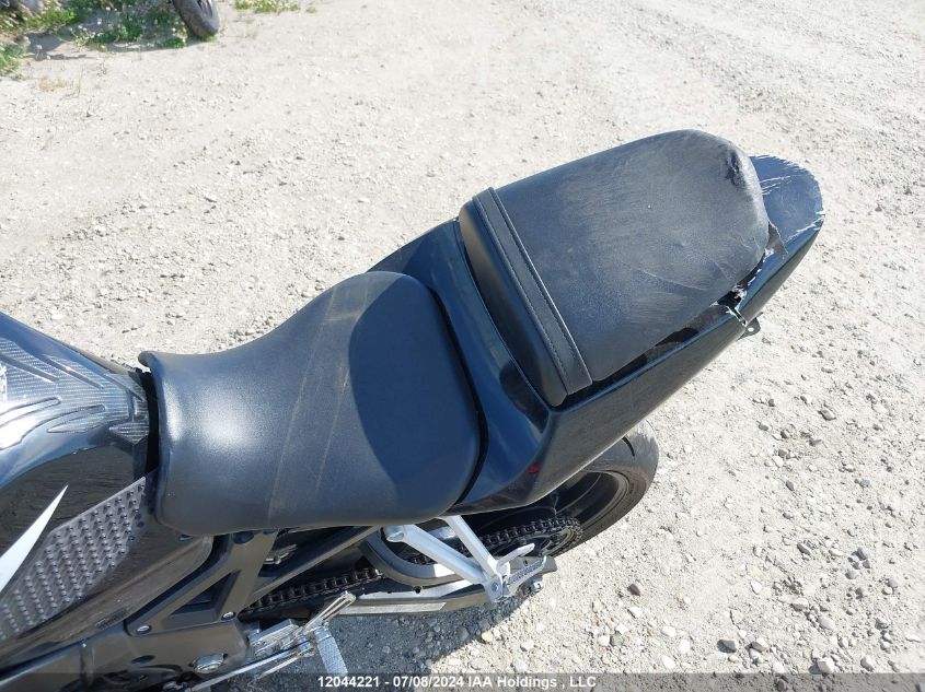 2005 Suzuki Gsx-R600 K VIN: JS1GN7CA052101414 Lot: 12044221