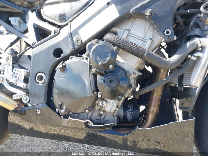 2005 Suzuki Gsx-R600 K VIN: JS1GN7CA052101414 Lot: 12044221