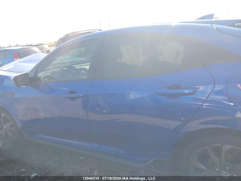 2018 Honda Civic Hatchback VIN: SHHFK7H99JU301674 Lot: 12044310