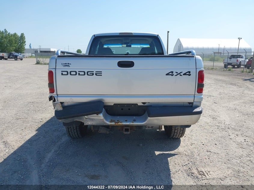 2001 Dodge Ram 1500 VIN: 1B7HF13Z61J520037 Lot: 12044322