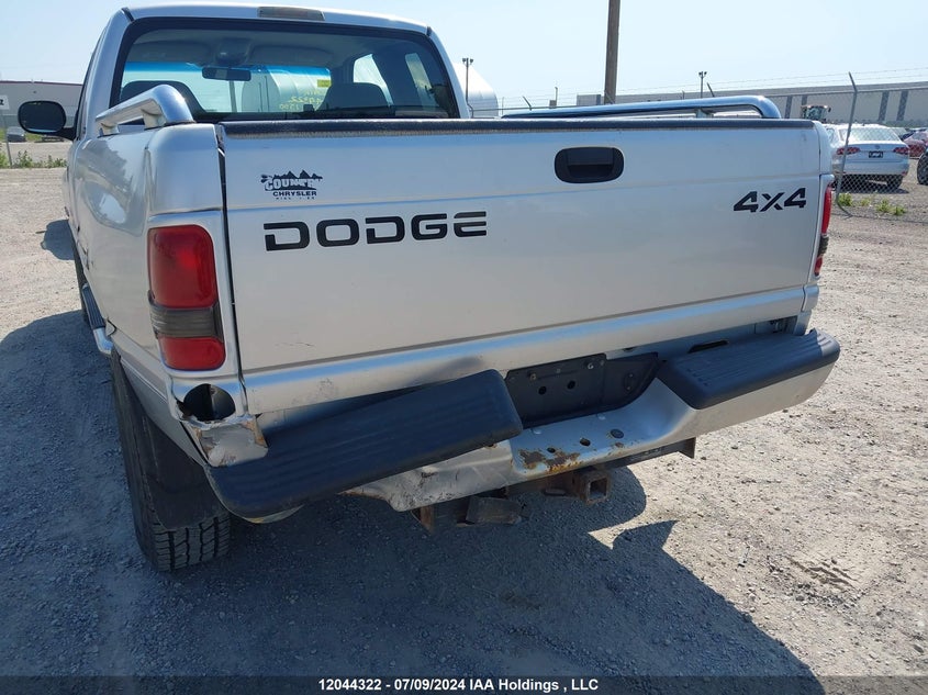 2001 Dodge Ram 1500 VIN: 1B7HF13Z61J520037 Lot: 12044322