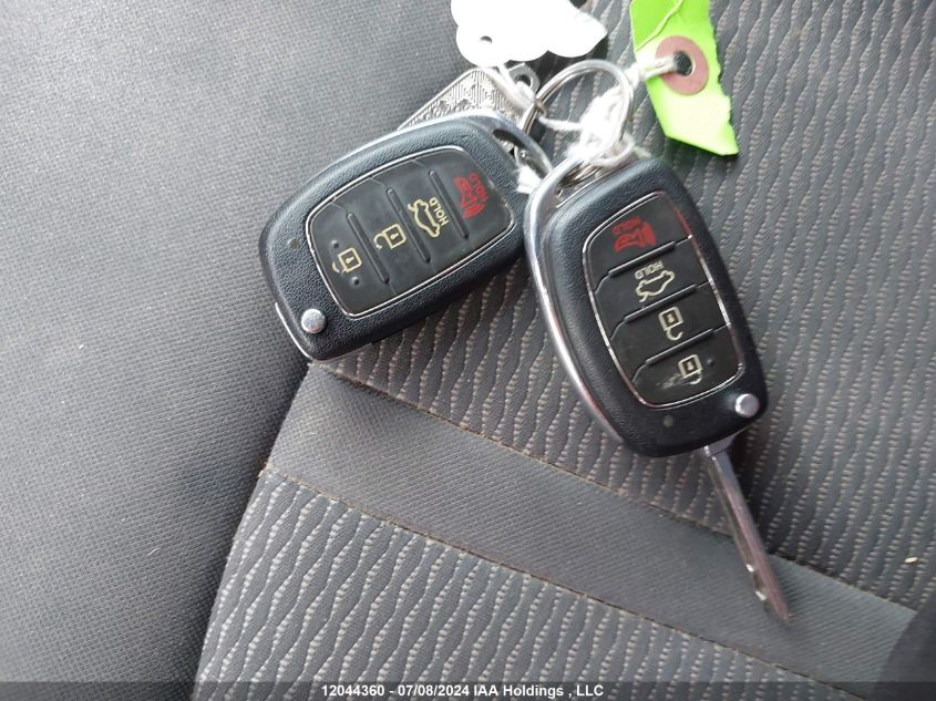 2017 Hyundai Sonata Gl VIN: 5NPE24AF9HH528208 Lot: 12044360