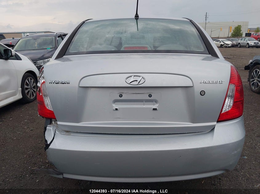 2010 Hyundai Accent Gl VIN: KMHCN4BC1AU394031 Lot: 12044393